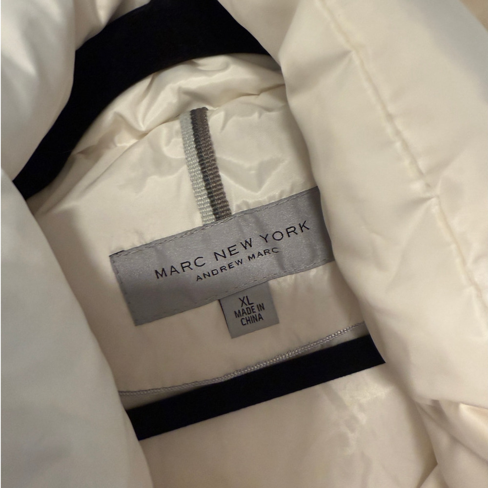 Andrew Marc XL Down Puffer Walker Jacket $295 Faux Fur Hood Waterproof White NEW - Picture 7 of 11